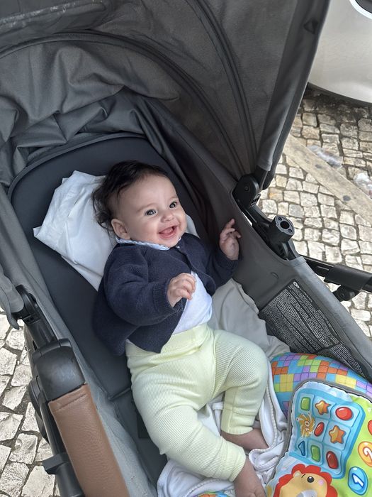 Carrinho de bebé duo