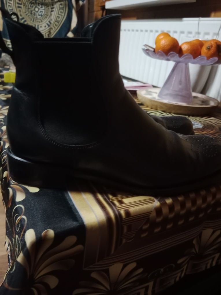 Sprzedam botk 7mil i skóra naturalna