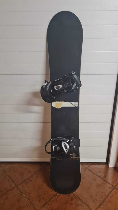 Prancha Snowboard Nitro Dominion 2007 + Fixações Raiden + Capa Dakine