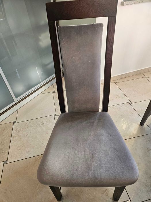 Krzesła tapicerowane 8 sztuk