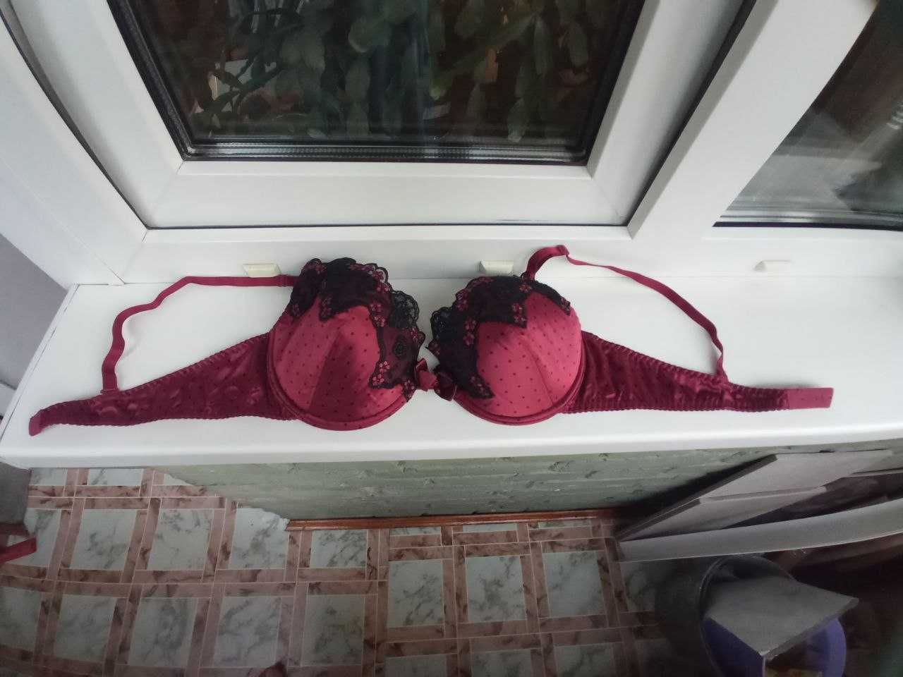 Продам новый бюстгальтер фирмы Balaloum размер 85С