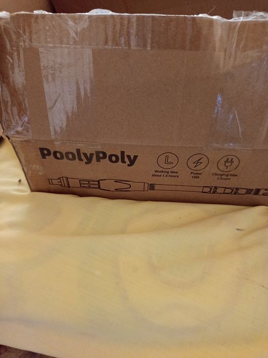 Bezprzewodowy odkurzacz basenowy