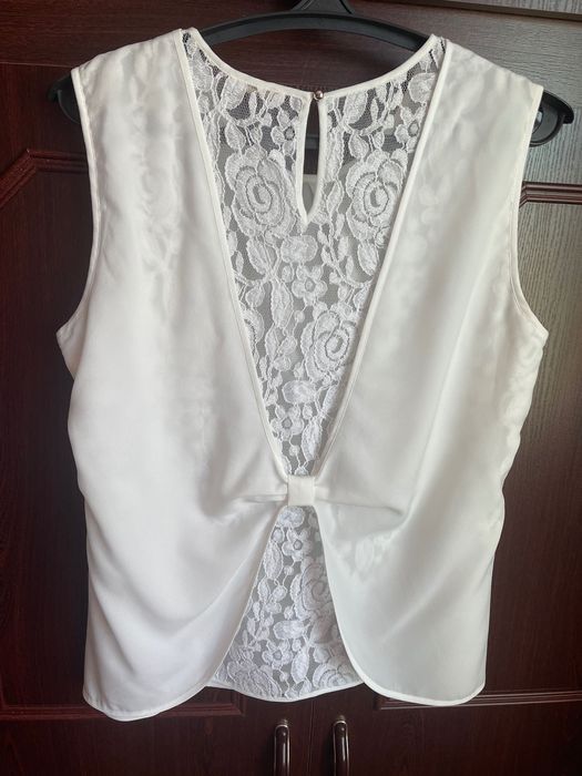 Блузки в идеальном состоянии, классика , будут модные всегда