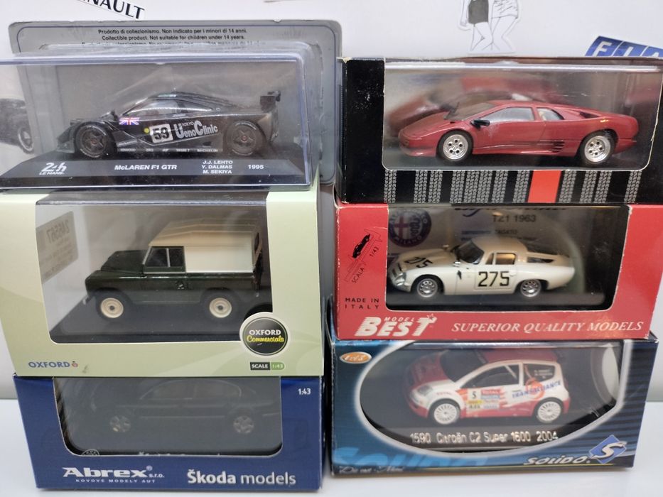 Продам модельки машинки 1:43