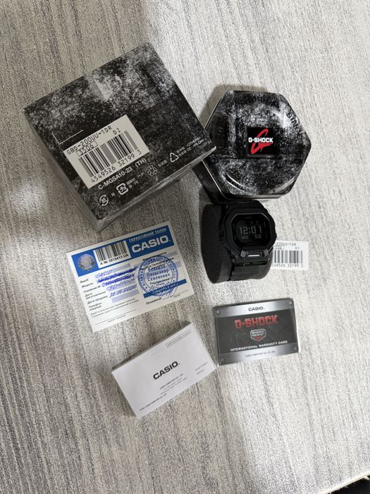 CASIO g-shock GBD-200UU-1DR original