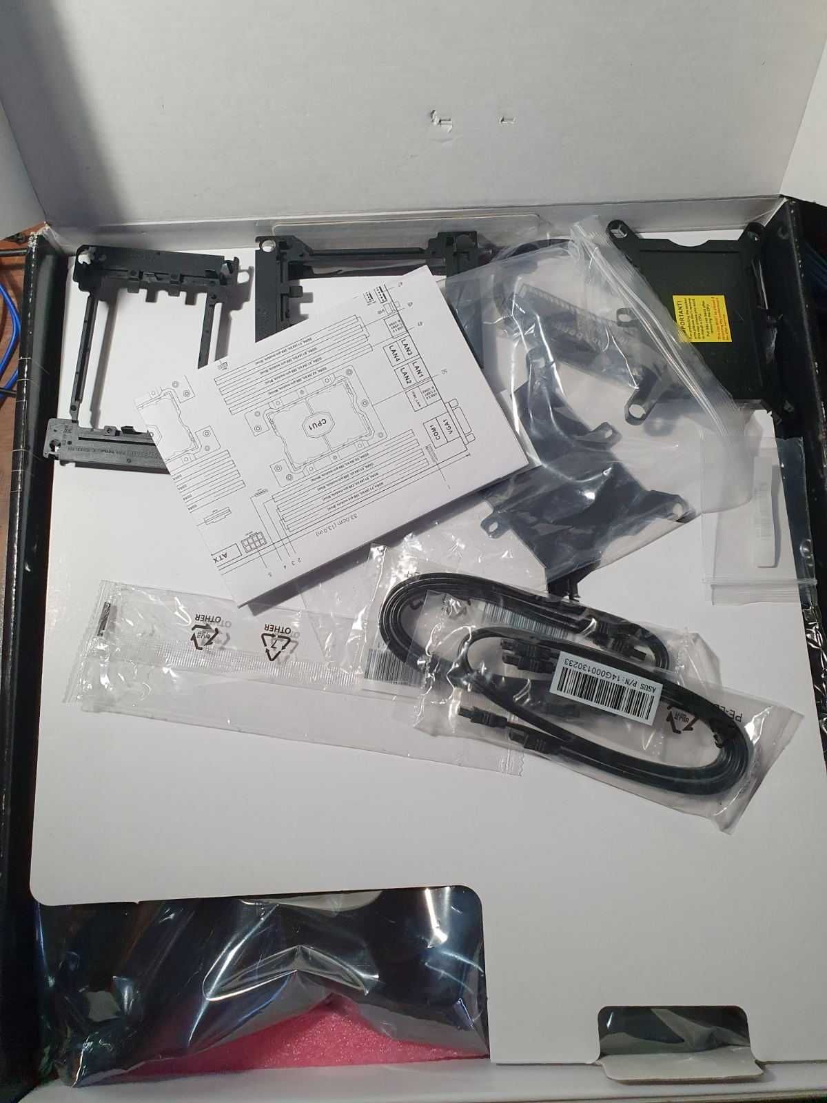 Два Xeon Platinum 8259CL Socket 3647 + mb Asrock + 2 кулера - 48 ядер