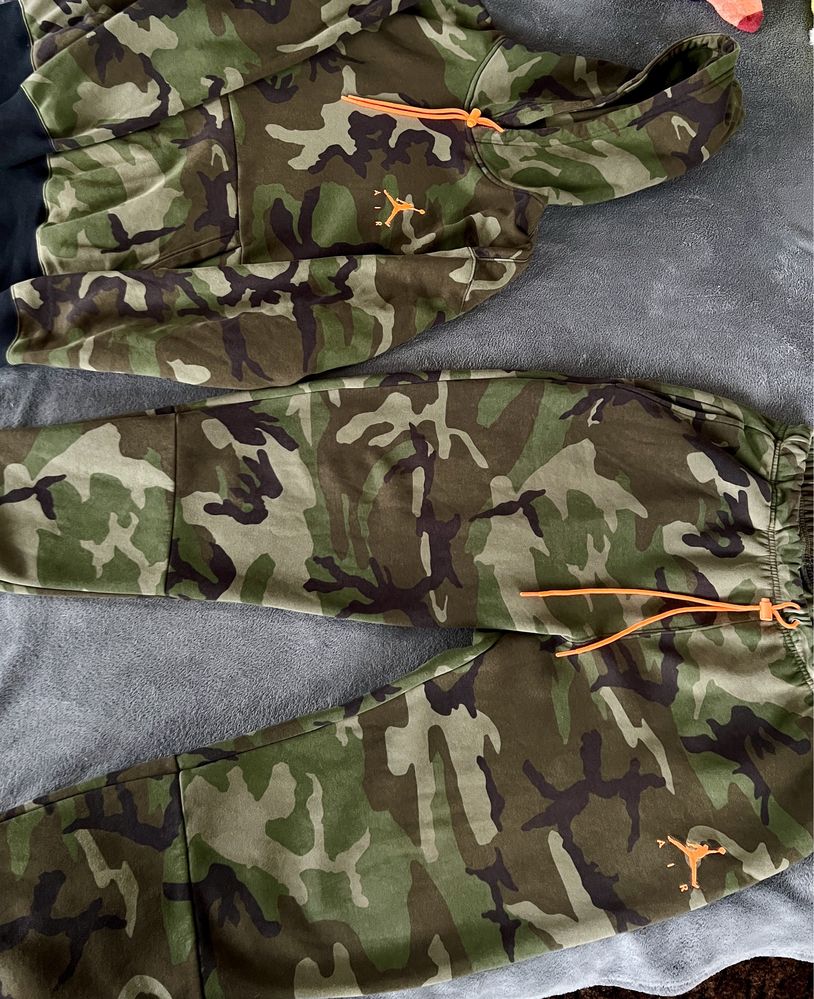 Air Jordan Camo Fleece спортивный костюм