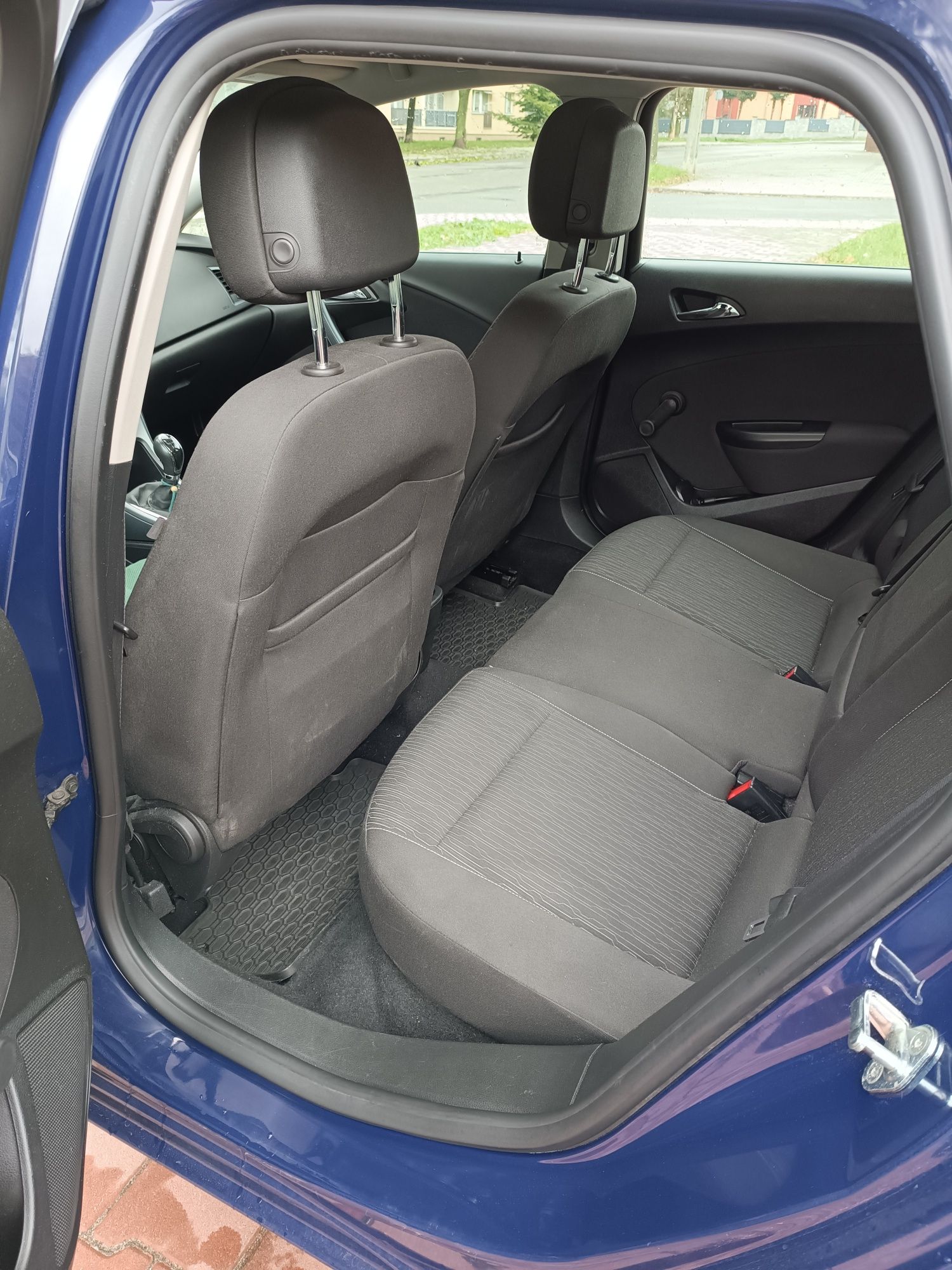 Opel Astra J 2014r 1.7 CDTI