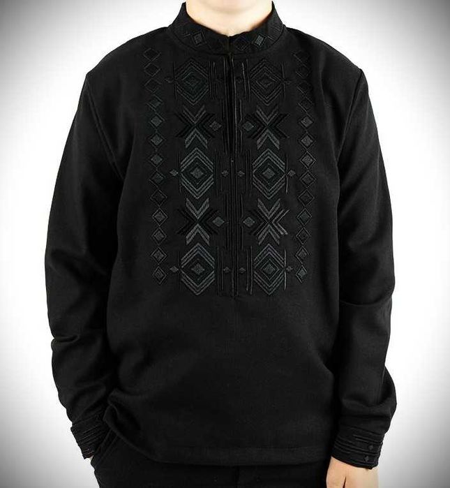 Вишиванка дитяча для хлопчика чорна по чорному льон стильна сорочка