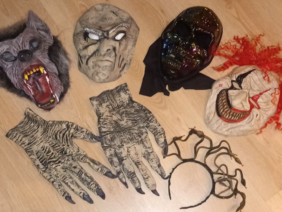 Маски новорічні карнавальні, вертепні