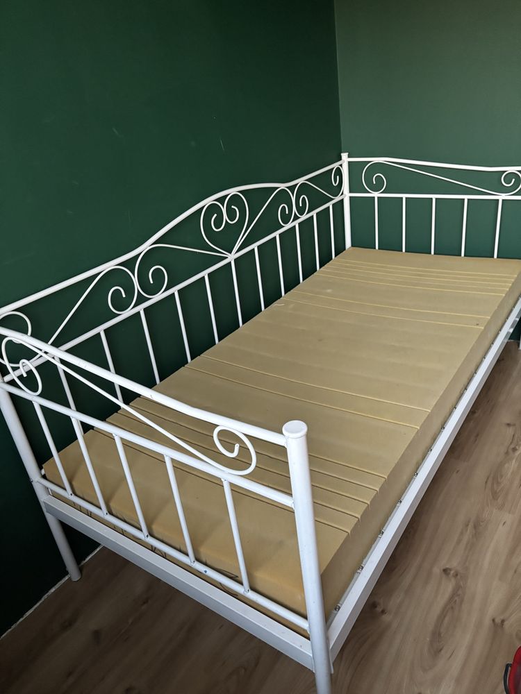 Lóżko jednoosobowe + materac 90x200