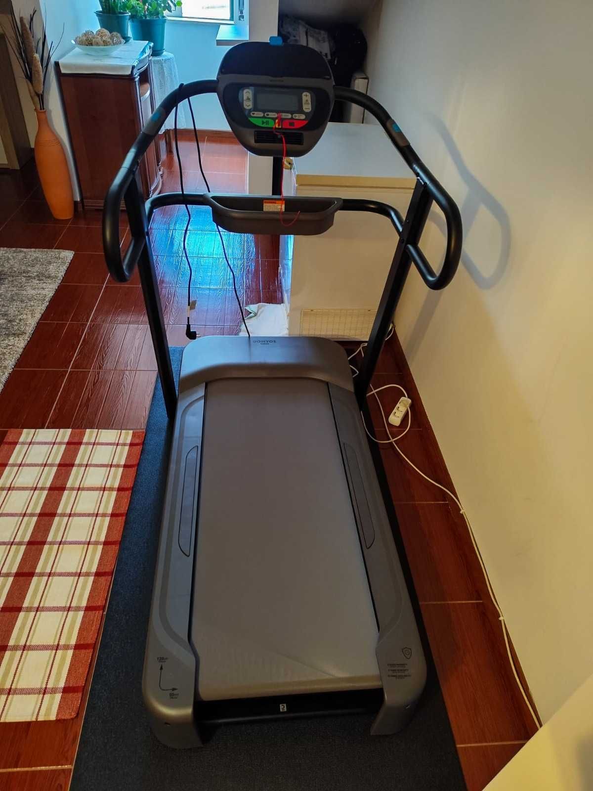 Passadeira de Corrida Domyos W900 – Como Nova