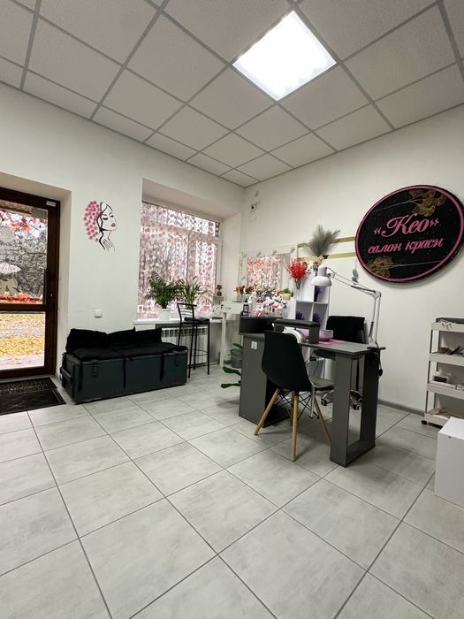 Продається салон краси діючий