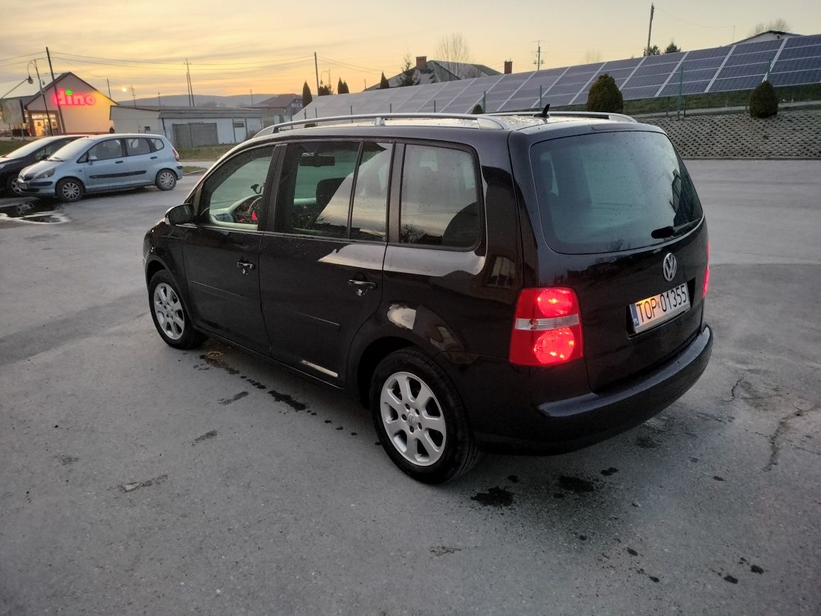 Turan 2.0 TDI  140 koni