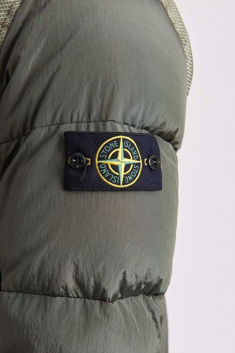 Куртка STONE ISLAND 42840 Nylon Mix Down-TC Jacket Olive