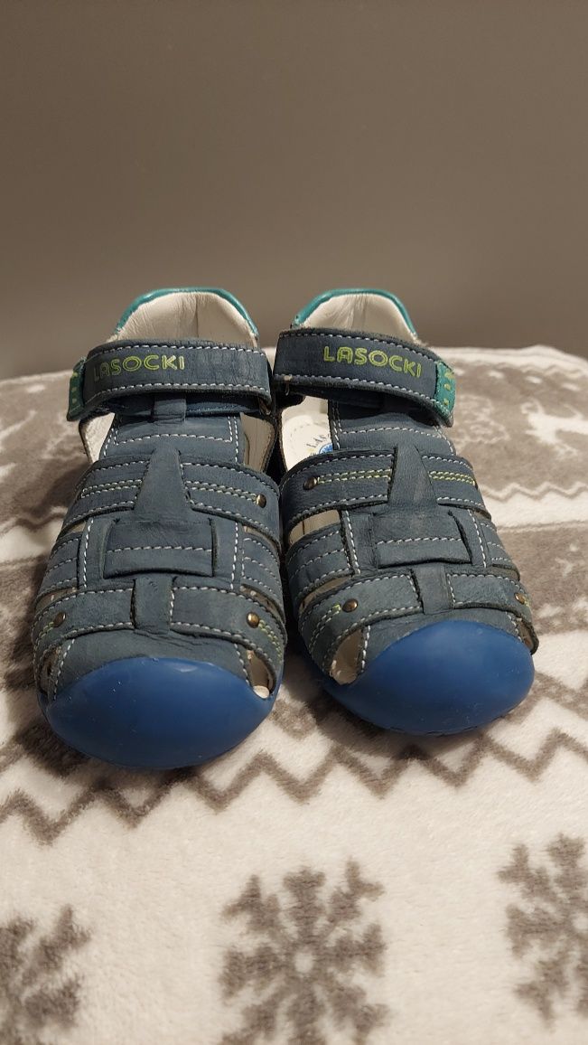 Sandałki Lasocki 22