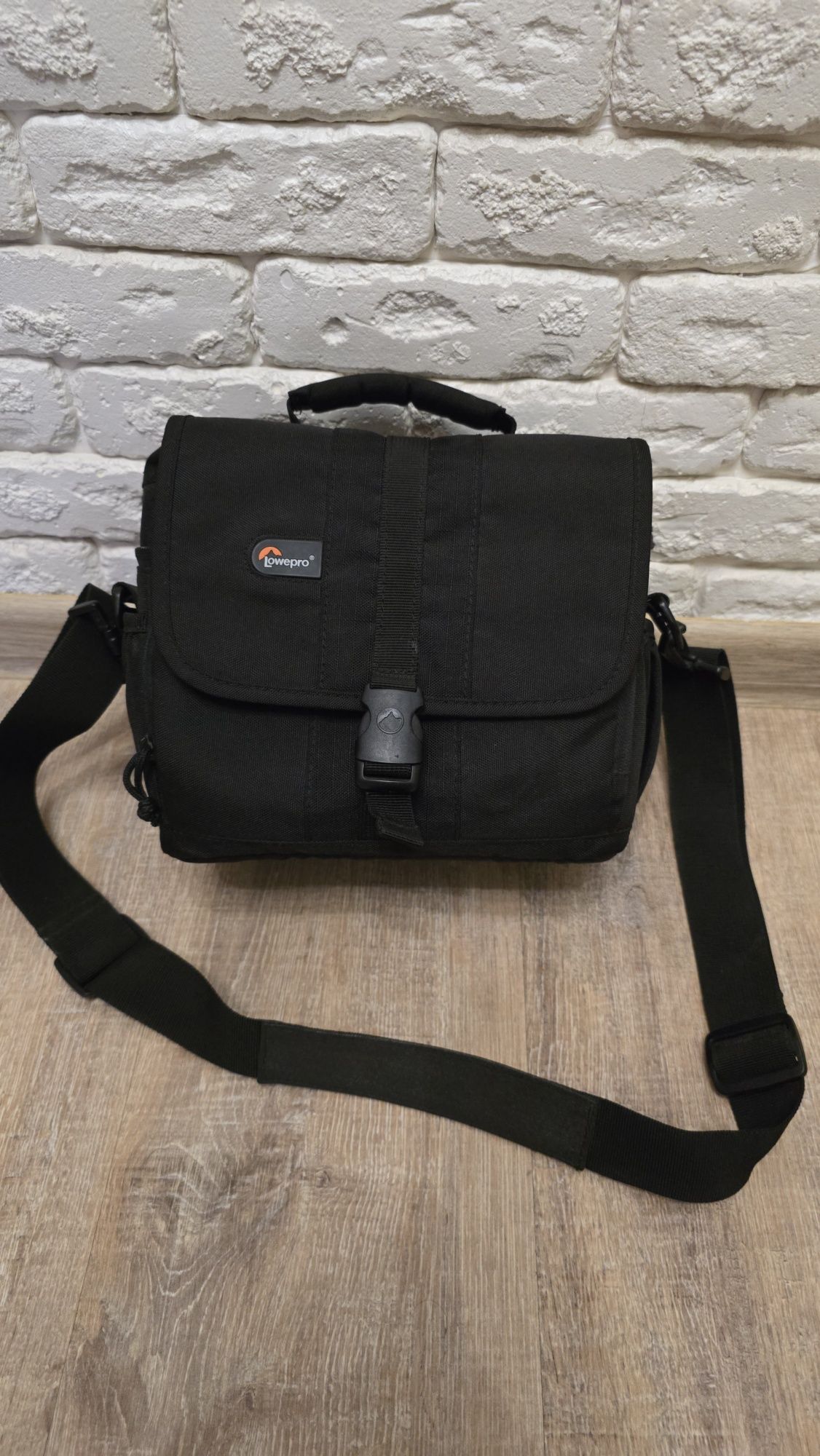 Сумка Lowepro Adventura 160 Б/У