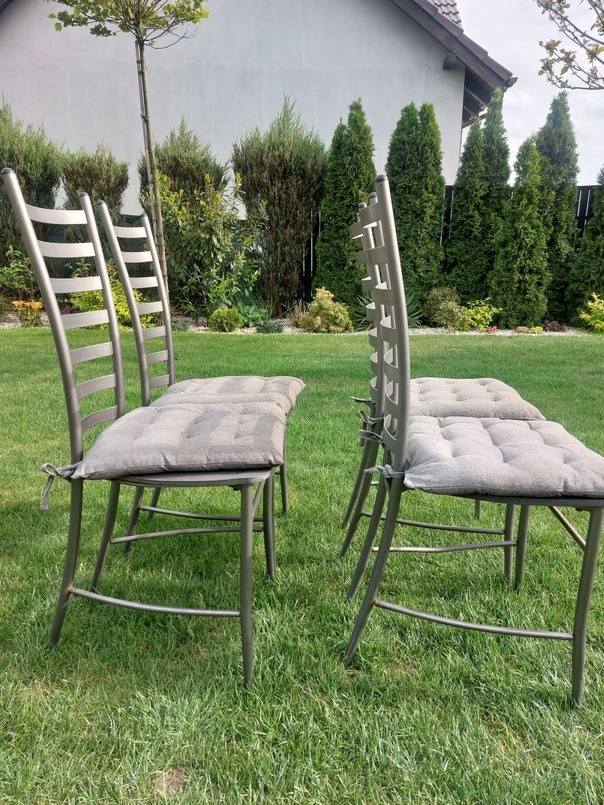 Krzesła ogrodowe 4 sztuki