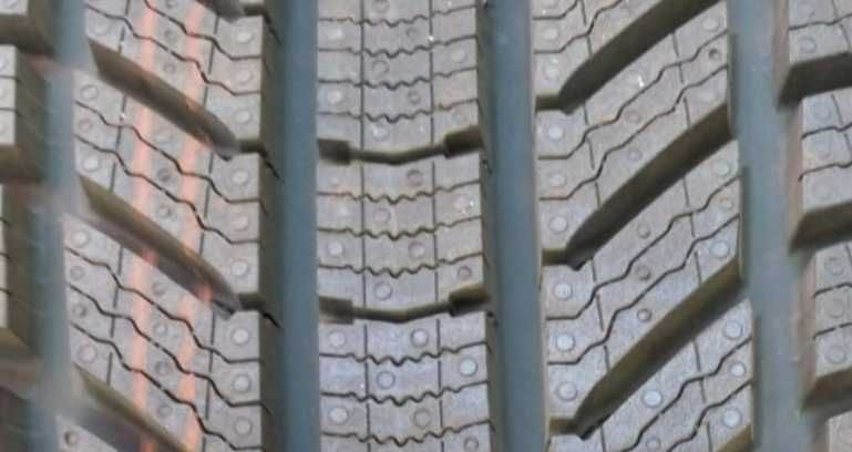 2X 235/50R19 99H Continental wintercontact TS870P