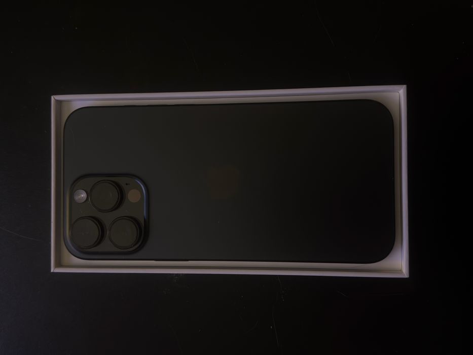 Iphone 16 pro max 100% bateria