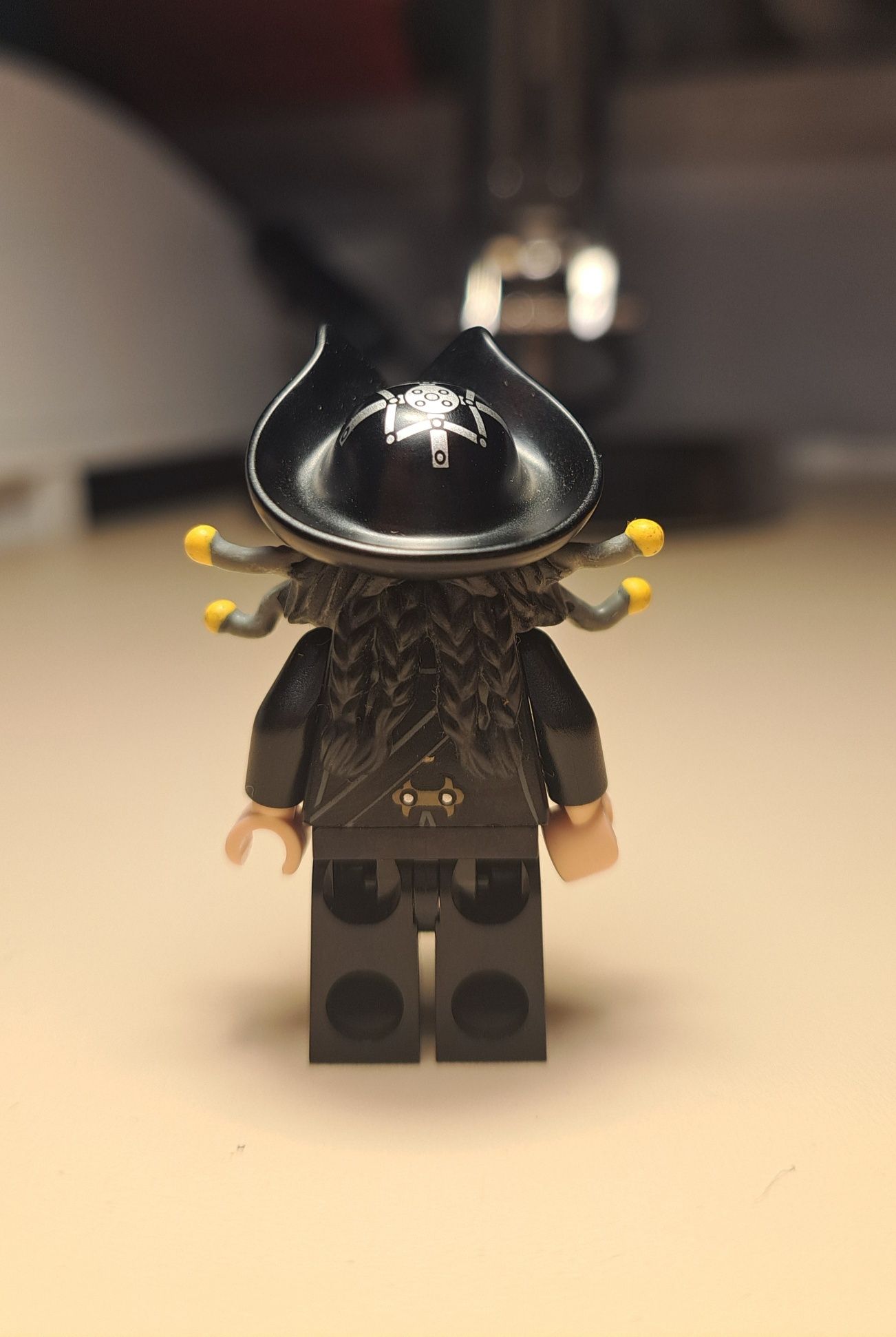 Lego figurka BLACKBEARD poc007 Lego Piraci z Karaibów
