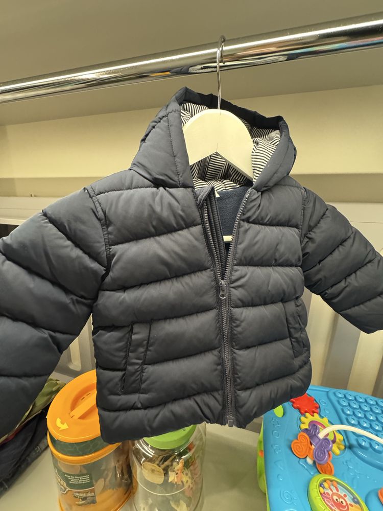 Kurteczka zimowa, granatowa francuskiej marki PETIT BATEAU, 12m/74 cm