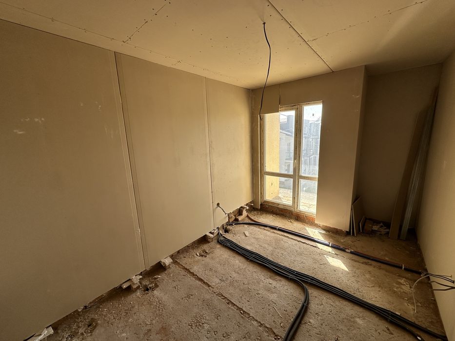 Продається затишний котедж в Кленовому гаю.