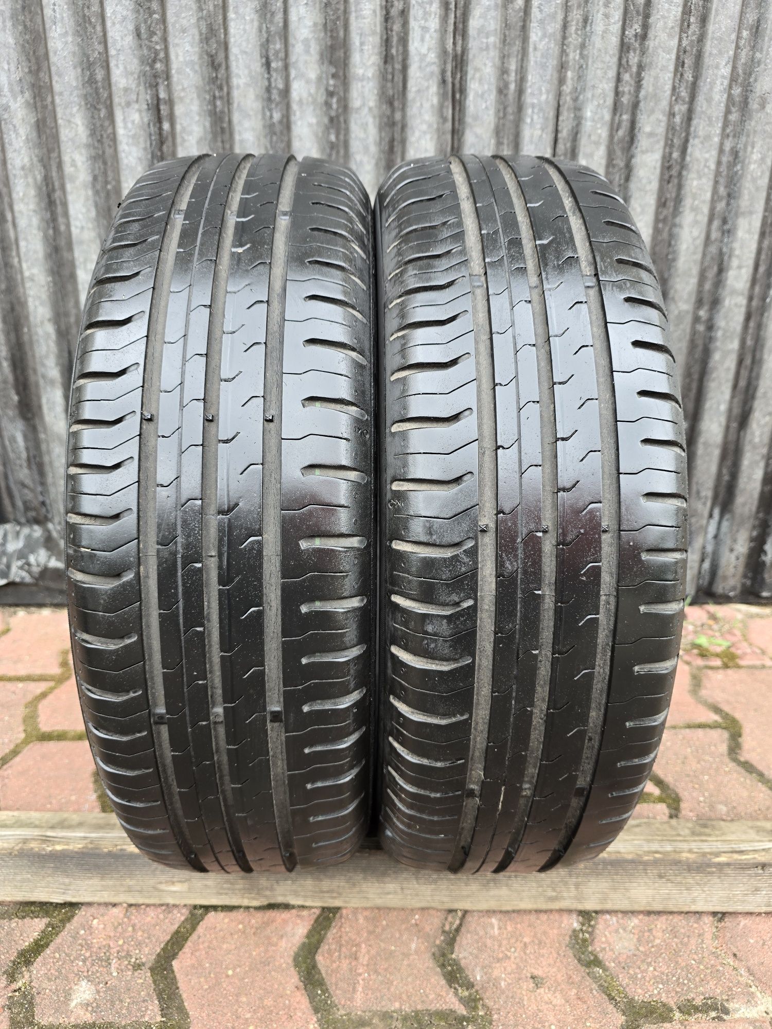 Para opon letnich Continental 165/60R15 77H ContinentalEcoContact 5