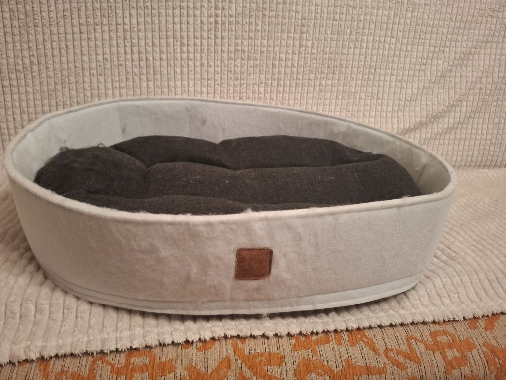Лежанка для собаки
