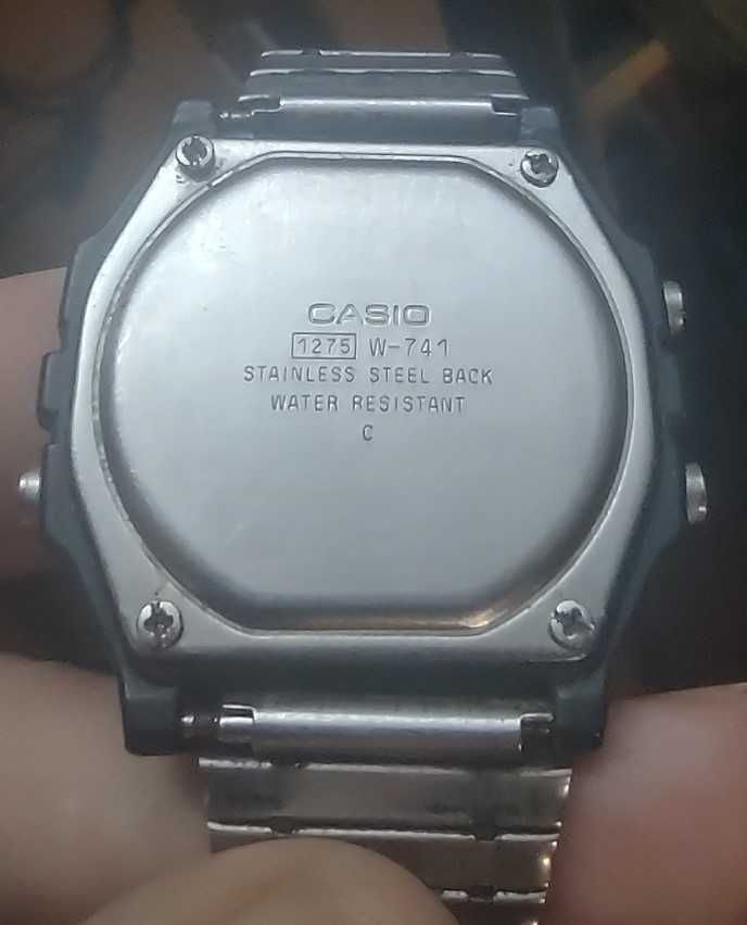 Casio Illuminator W-741