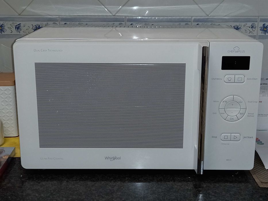 Microondas Novo a estrear e com Garantia Whirlpool
