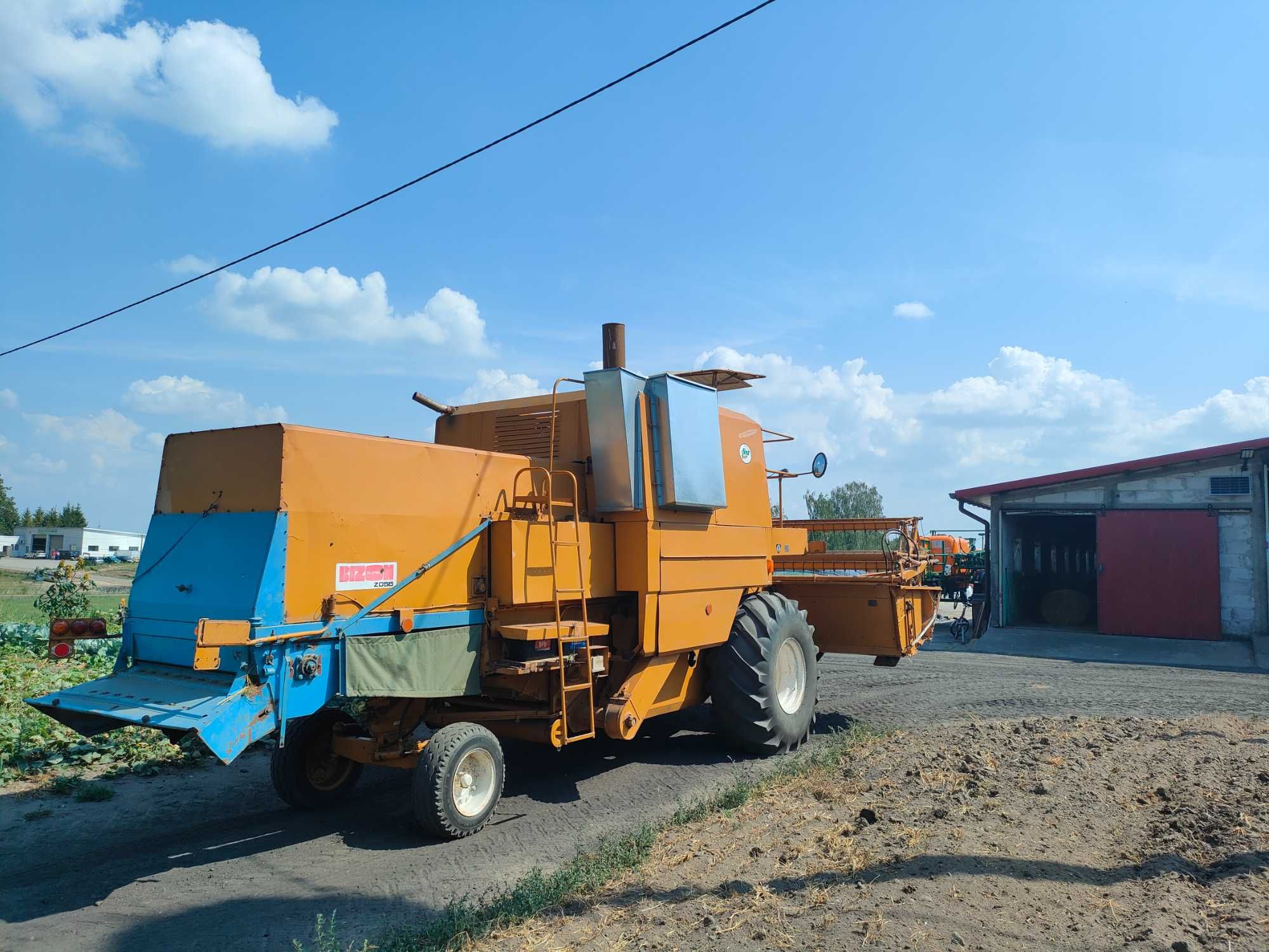 Kombajn bizon Z056 Super