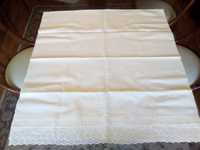Antigo lençol de banho, com monograma