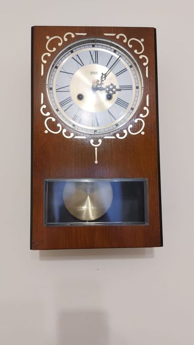 Zegar Metron 1982 rok, po renowacji z instrukcją