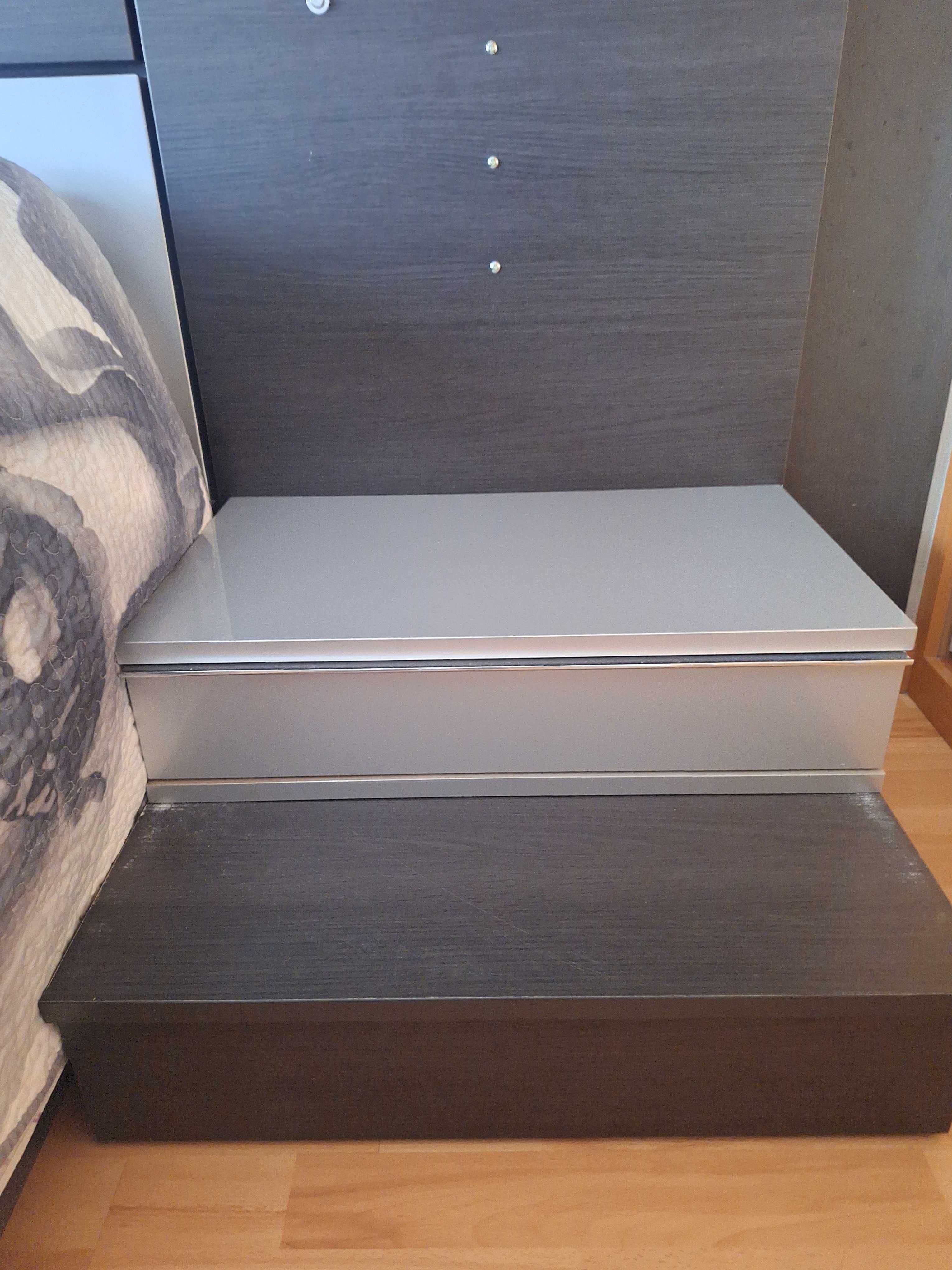 Mobília de quarto/ casal