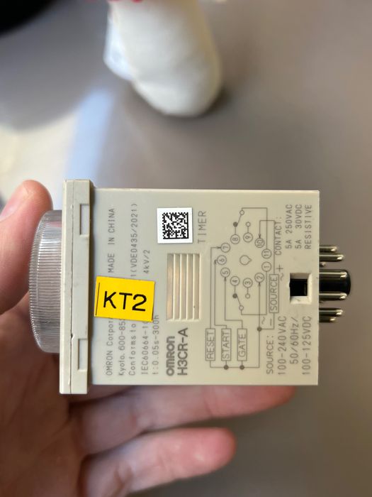 Timer Omron H3CR