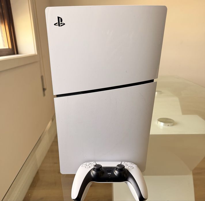 PS5 Slim Digital