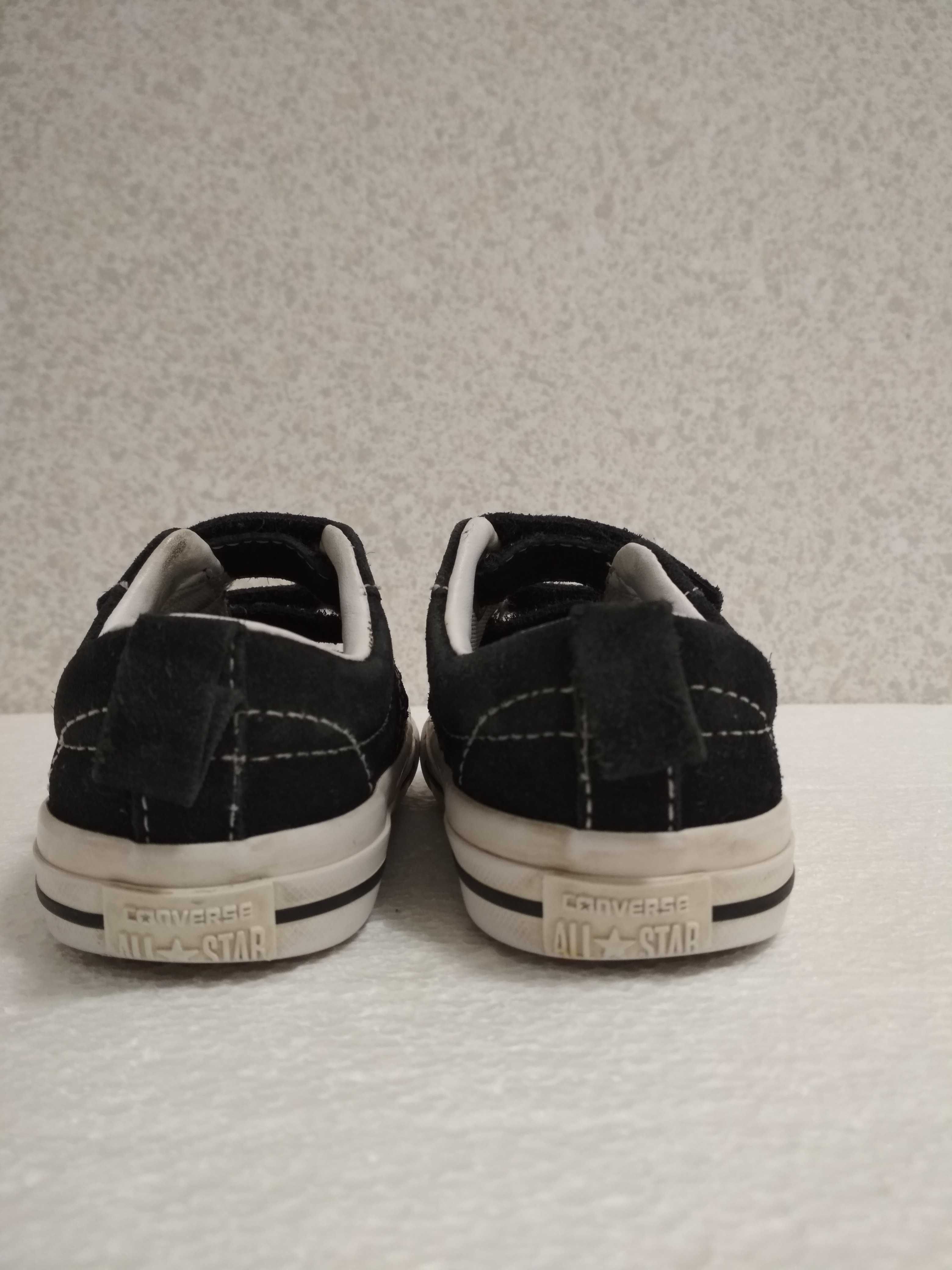 Buty dziecięce  Converse 23 wkładka 14,5 cm