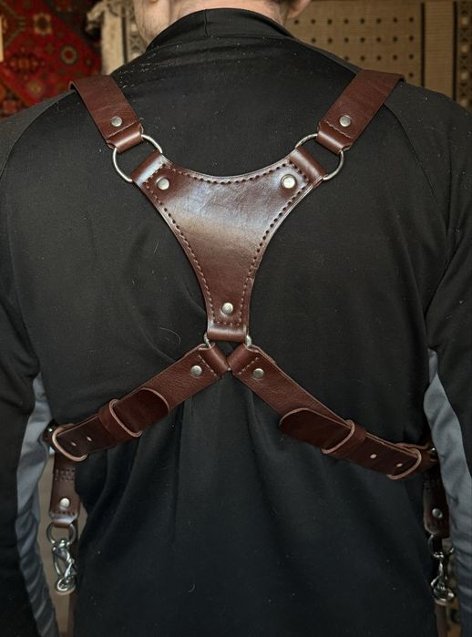 Розвантажувальний шкіряний ремінь для фотоапарата