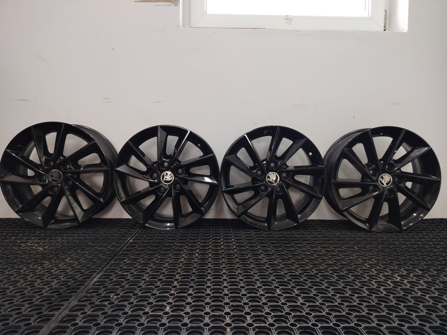 Alufelgi 16"5x112 Skoda Octavia Karoq Superb