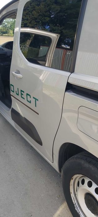 Peugeot Partner 2019 1.5 Diesel Automat