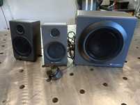 Głośniki Logitech z333 Multimedia Speaker
