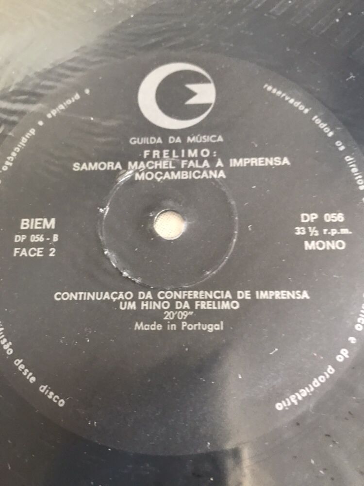 LP _Vinil Samora Machel fala à imprensa Moçambicana - 1974 - Raridade