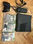 Konsola xbox 360 plus 3 gry