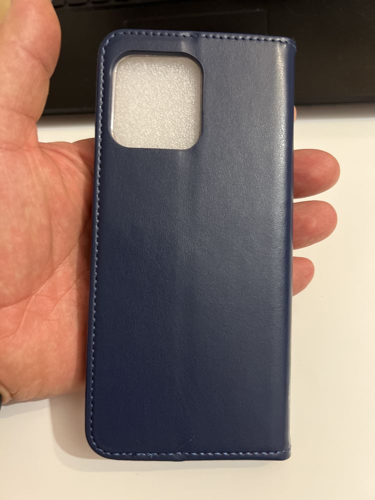 Etui z klapką do Motorola Moto Edge 40 Pro Grantaowe