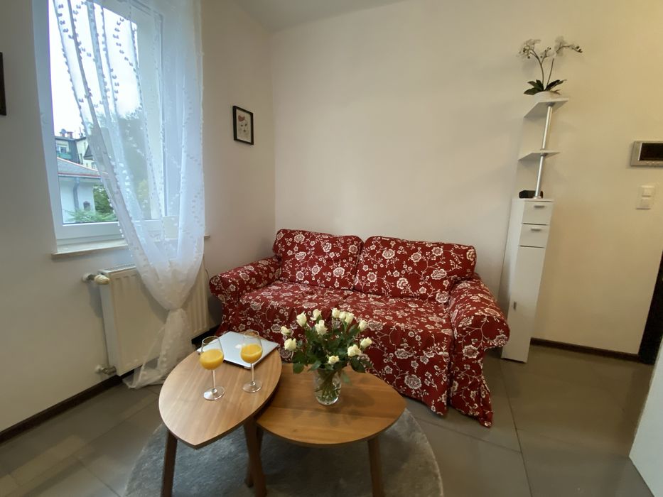 Komfortowe 2-poziomowe mieszkanie bez posredników blisko pętli tram!