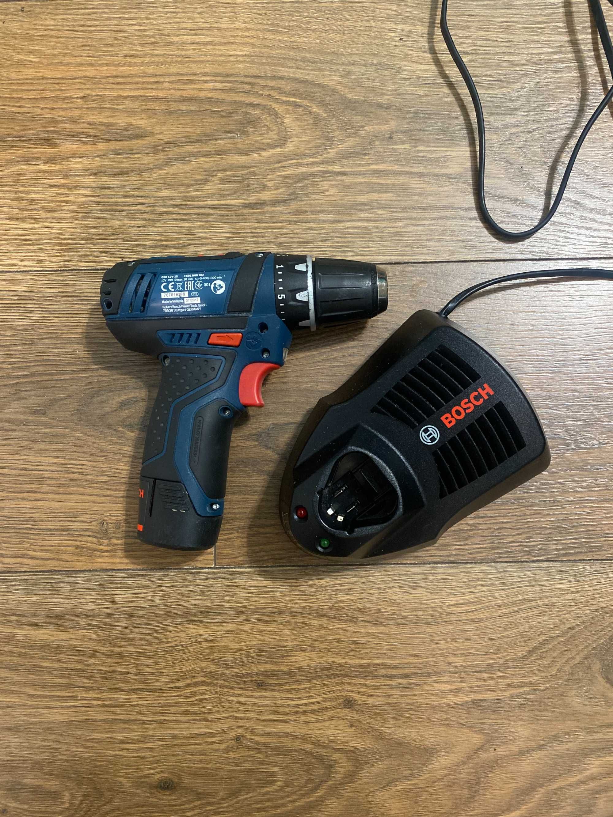 Wkrętarka Bosch GSR 12V-15 + bateria 2.0Ah Li-Ion + ładowarka