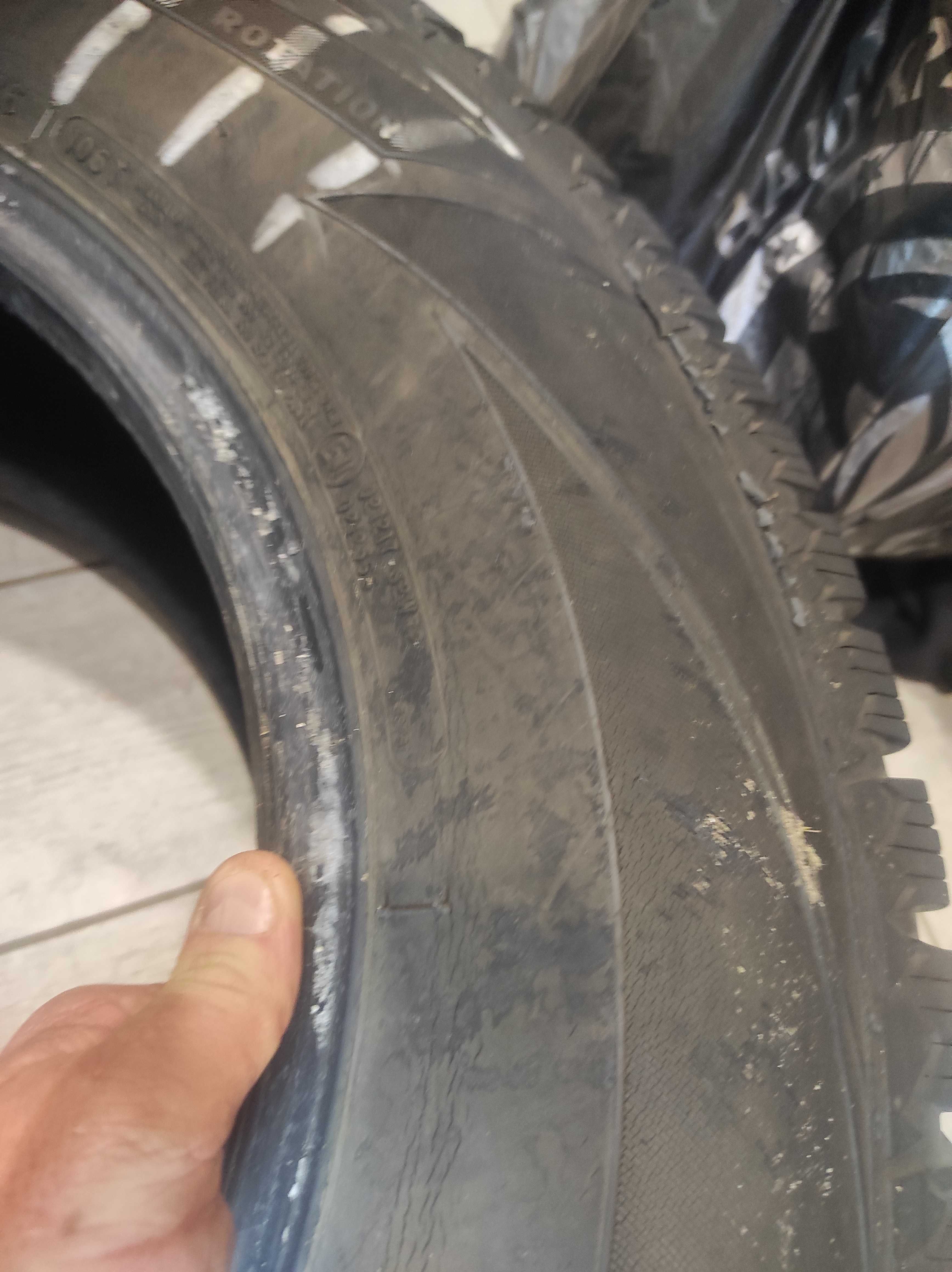 Шини,резина  Cooper зимова 235/70R16 комплект