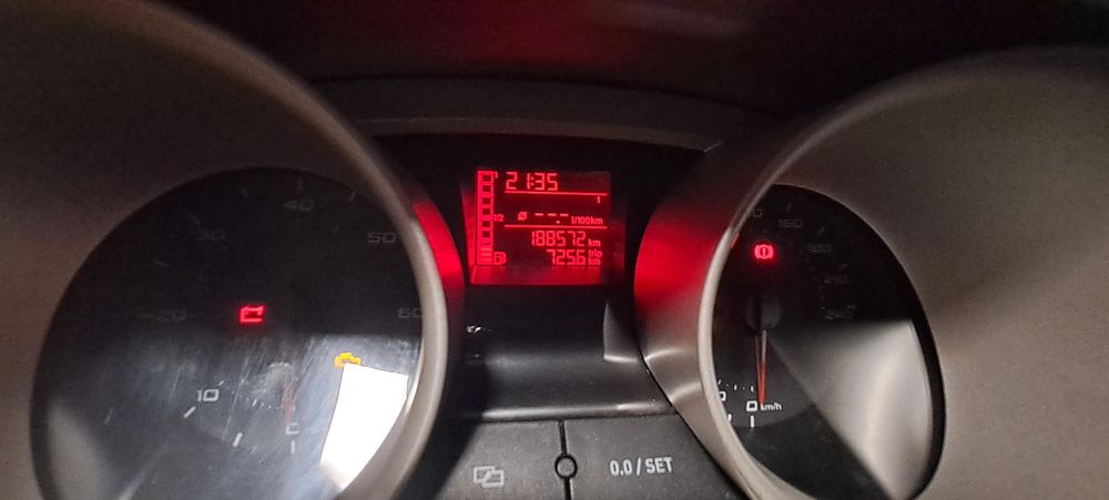 Seat Ibiza 1,2 tdi - possivel troca toyota IQ , Smart