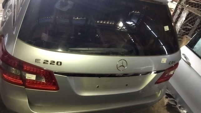 Кришка багажника Mercedes E220 W212 Ідеал Оригінал A2127400105